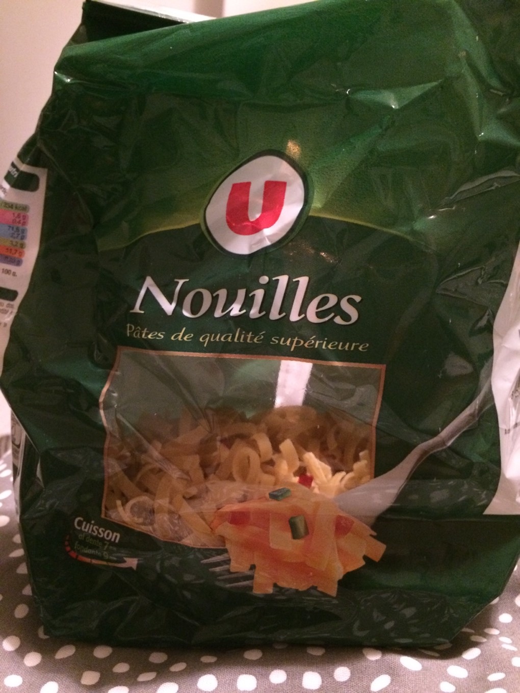 Pâtes Nouilles qualité supérieure cello paquet de 1kg