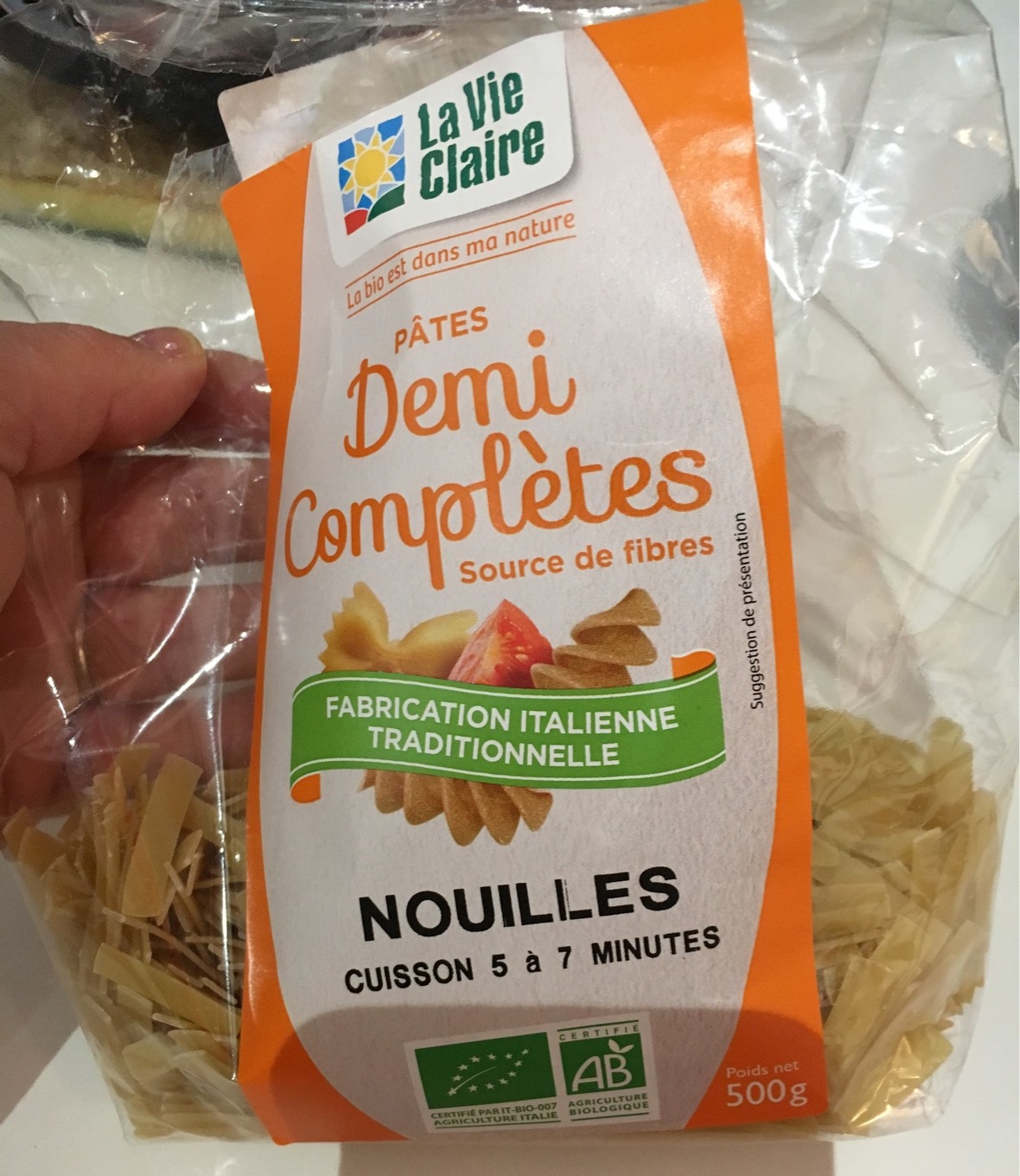 Nouilles demi completes
