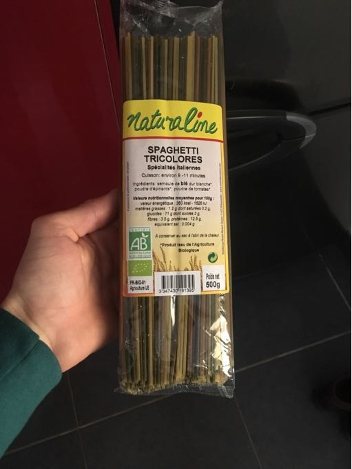 Spaghetti tricolores