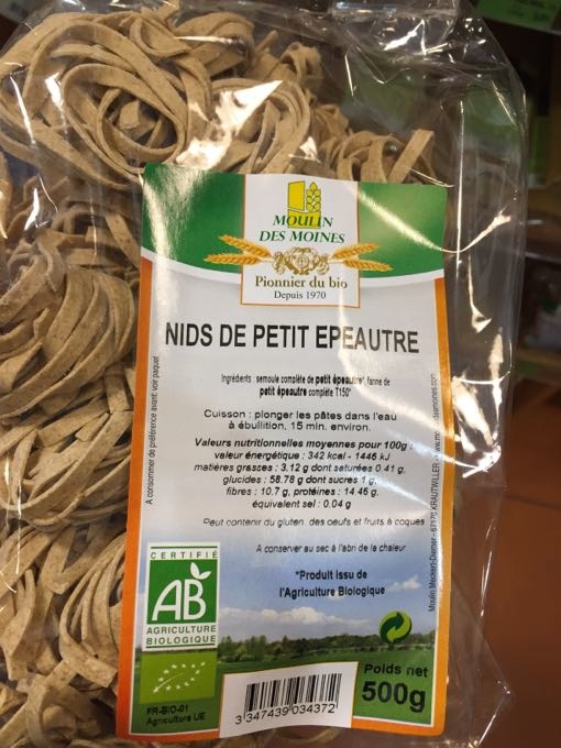 Nids De Petit Epeautre