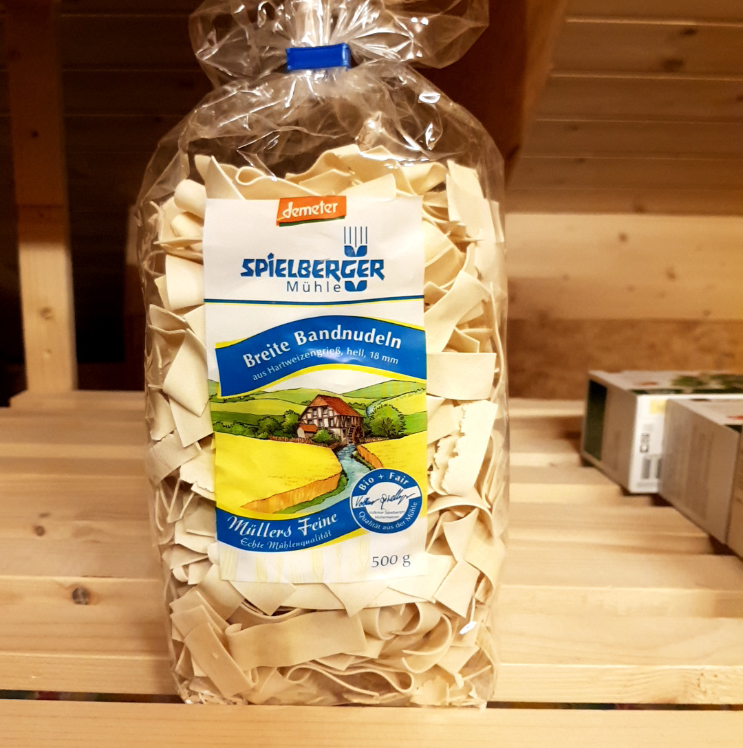 Hartweizengrießnudeln