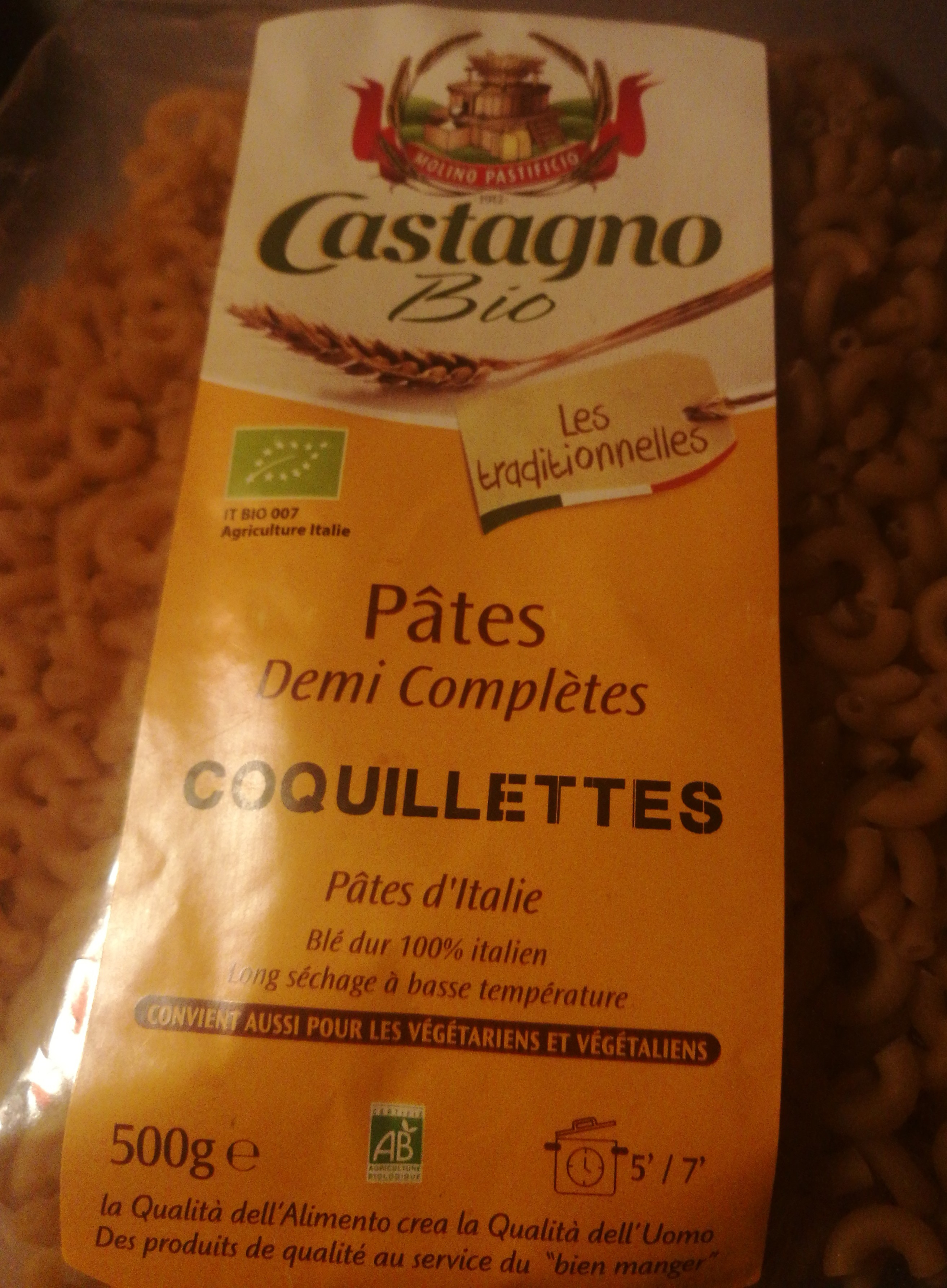 Pates demi completes Coquillettes