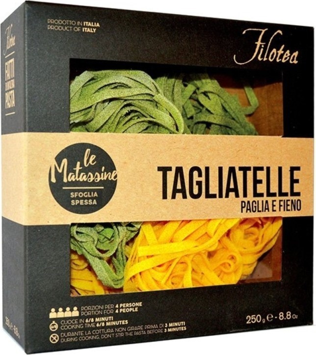 Tagliatelle paglia e fieno