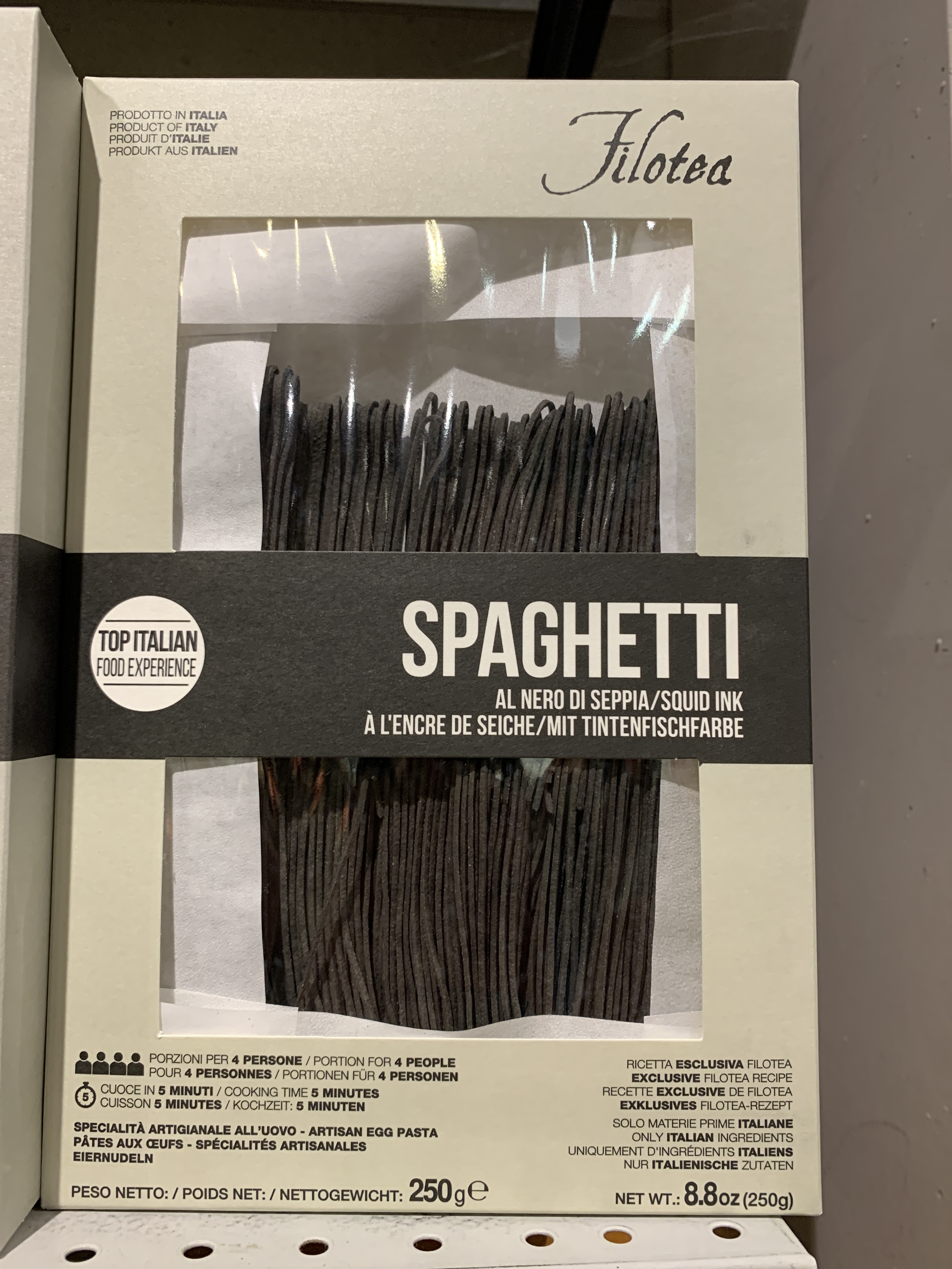 Spaghetti al nero di seppia